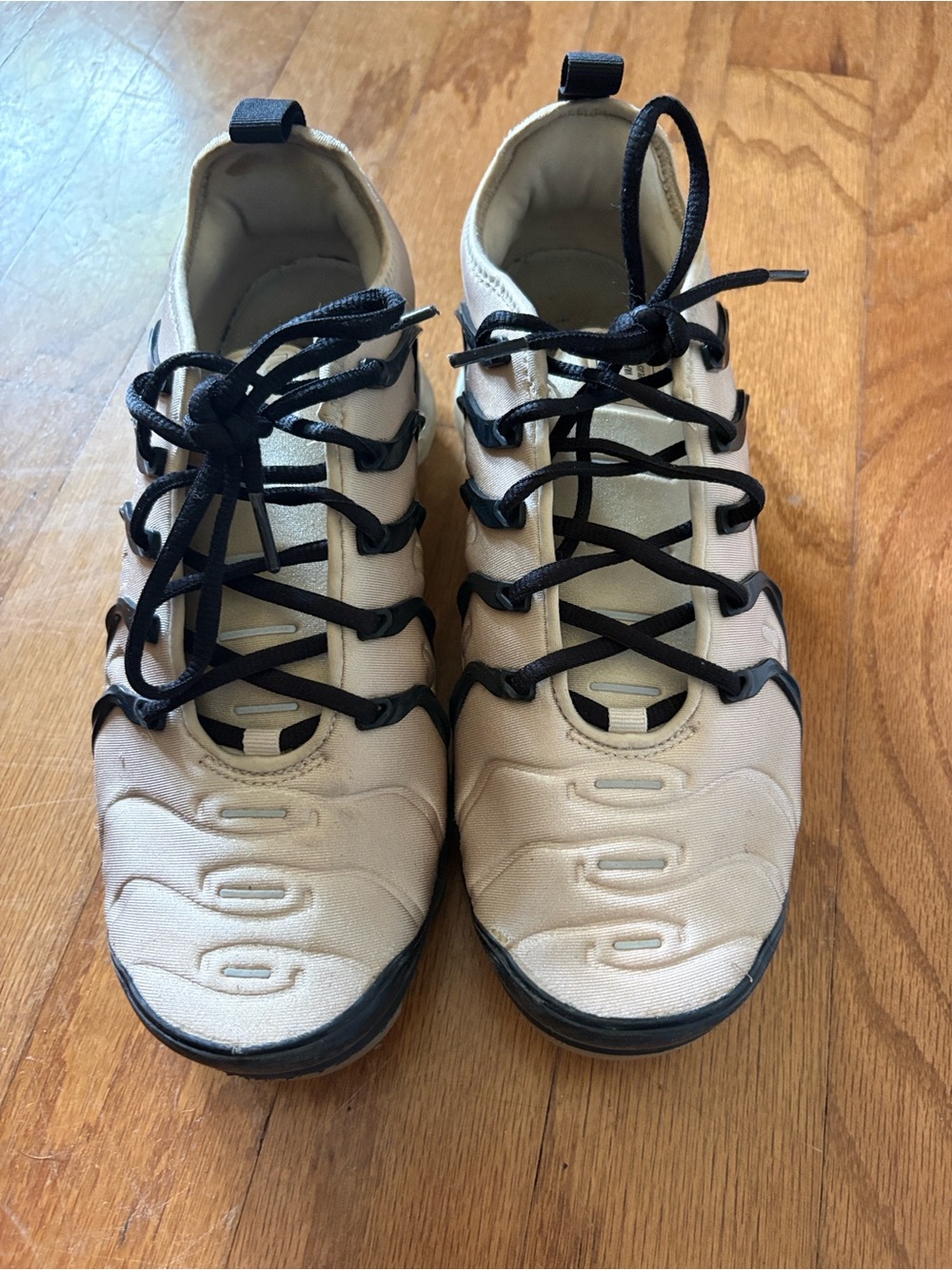 Nike Air VaporMax Plus Khaki & Black DX3720-200. Men’s size 9.